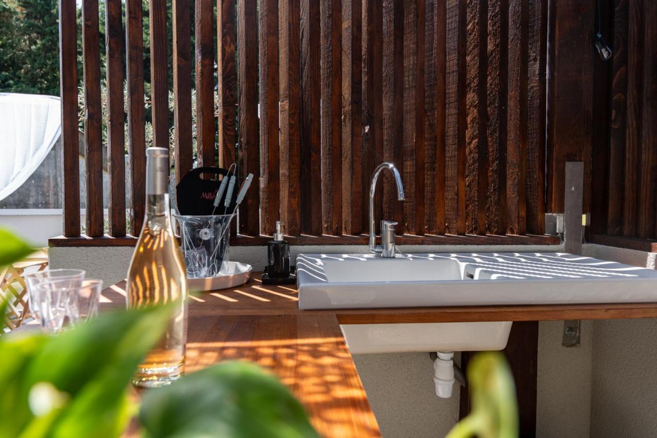 Yanna Lodge, Gite Classe 4 Etoiles Avec Spa Couvert Entierement Arrest Εξωτερικό φωτογραφία